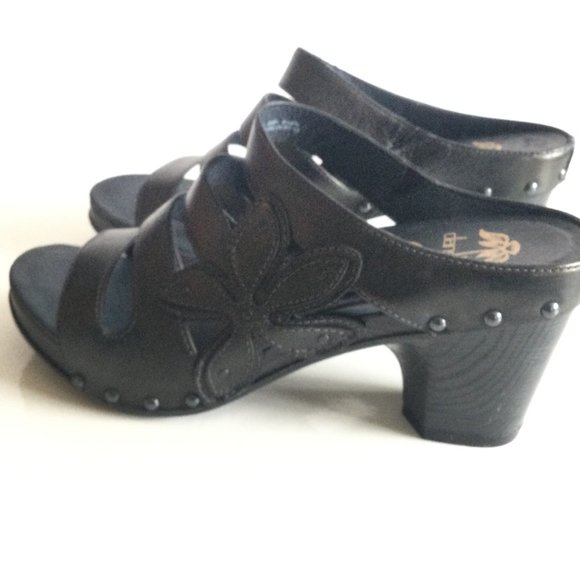 Dansko Nigella Sandals Comfort Strappy Size 9 Black heels Leather - Picture 6 of 16